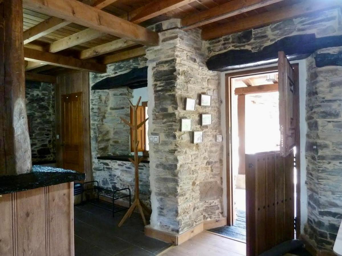 Villa Casita Feliz Entre Montanas Y Cerca Del Mar à Trabada Extérieur photo